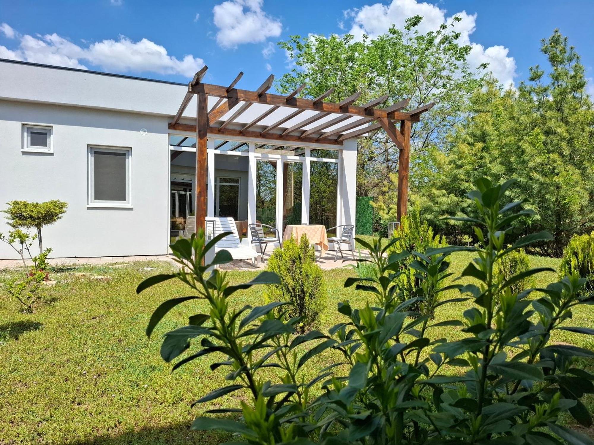 Apartamento Prenociste Panorama Subotica Exterior foto